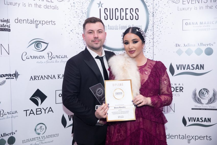 Elena Gondoș a primit premiul de excelență pentru dezvoltarea talentelor din România în cadrul Galei I Success “Celebrity Awards – Femei de Succes”